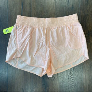 🆕 All in motion high rise 3” shorts SZ XXL